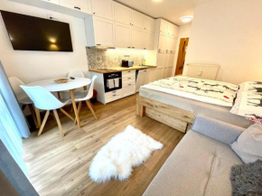 2022 Neu renoviert- Apartments Michaela